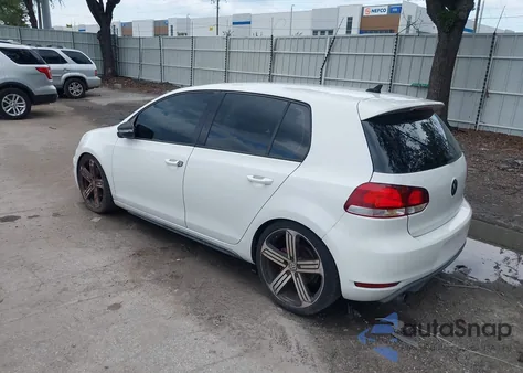 2014 Volkswagen Gti Driver's Edition/Wolfsburg Edition z USA, uszkodzony, nr VIN WVWHD7AJ5EW002757